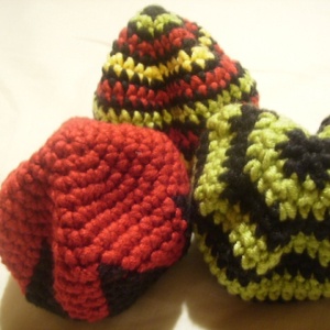 Cikk-cakk bogyó (babzsák, foot-bag, hacky-sack) -  - Meska.hu