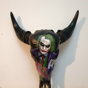 SavageSkullz valódi bika koponya / trófea fali dísz Joker festéssel - otthon & életmód - dekoráció - fali és függő dekoráció - falra akasztható dekor - Meska.hu