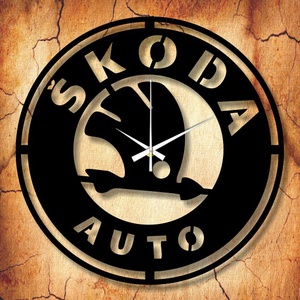 SKODA LOGÓ bakelit óra - Meska.hu