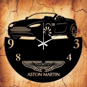 ASTON MARTIN bakelit óra, egyedi felirattal, Otthon & Életmód, Falióra & óra, Dekoráció, Fali és függő dekoráció, Mindenmás, Újrahasznosított alapanyagból készült termékek, MESKA