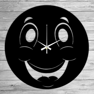 SMILEY bakelit falióra, Otthon & Életmód, Falióra & óra, Dekoráció, Fali és függő dekoráció, Mindenmás, Újrahasznosított alapanyagból készült termékek, MESKA