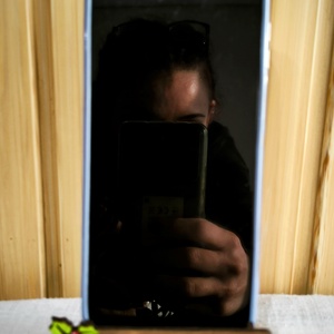 Telefontartó - otthon & életmód - dekoráció - asztal és polc dekoráció - asztaldísz - Meska.hu