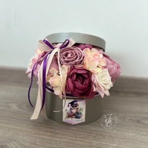 Lila ballagási virág box  - Meska.hu