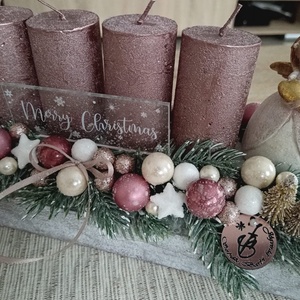 Adventi rózsaszínes bézses árnyalatokkal fenyővel - karácsony - adventi díszek - adventi gyertyadíszek és koszorúdíszek - Meska.hu