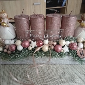 Adventi rózsaszínes bézses árnyalatokkal fenyővel - karácsony - adventi díszek - adventi gyertyadíszek és koszorúdíszek - Meska.hu