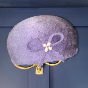 Kis lila kalap, Ruha & Divat, Sál, Sapka, Kendő, Kalap, Varrás, MESKA