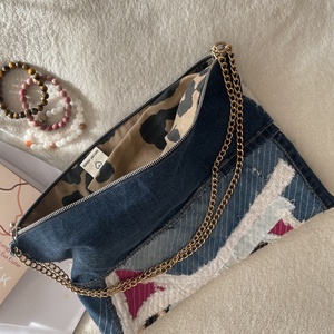 Újrahasznosított farmer táska - táska & tok - kézitáska & válltáska - vállon átvethető táska - Meska.hu