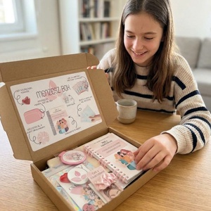 Menzesz box - első menstruációm - könyv & zene - könyv - Meska.hu