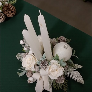 Adventi dÍsz fehér rózsákkal - karácsony - adventi díszek - adventi asztaldísz - Meska.hu