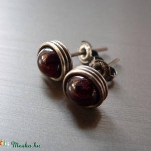 Gránát antik ezüst bedugós fülbevaló -  - Meska.hu