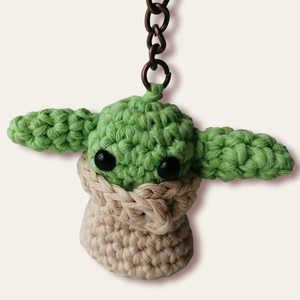 Baby Yoda - Grogu horgolt kulcstartó - táska & tok - kulcstartó & táskadísz - kulcstartó - Meska.hu