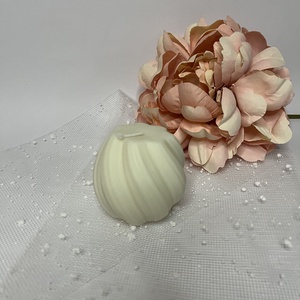 Kerek csavart formagyertya , Otthon & Életmód, Gyertya, illat, aroma, Gyertya, Gyertya-, mécseskészítés, MESKA