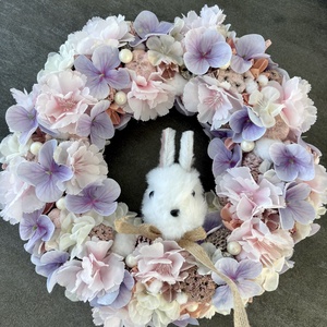 Virágos koszorú nyuszival - otthon & életmód - dekoráció - ajtó- és ablak dekoráció - ajtódísz & kopogtató - Meska.hu