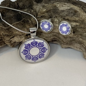 Népi motívum, kék mandala cabochon, üveglencsés füli és medál - ékszer - ékszerszett - Meska.hu