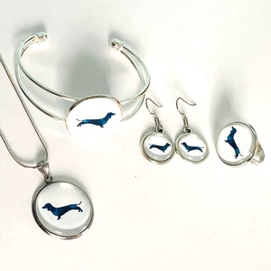 Daxli, tacskó, kutya cabochon, üveglencsés 4 részes szett, Ékszer, Ékszerszett, Ékszerkészítés, Üvegművészet, MESKA