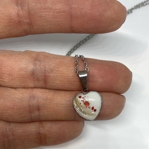 Hajas pici szív alakú nemesacél medál - ékszer - nyaklánc - monogram & névnyaklánc - Meska.hu