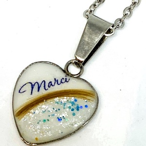 Hajas pici szív alakú nemesacél medál - ékszer - nyaklánc - monogram & névnyaklánc - Meska.hu