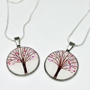 Babahajas kulcstartó fa motívummal - ékszer - nyaklánc - monogram & névnyaklánc - Meska.hu