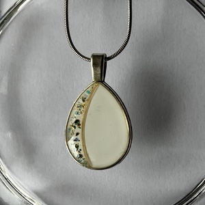 Hajjal vagy szőrrel készült emlék ékszer - ékszer - nyaklánc - medálos nyaklánc - Meska.hu