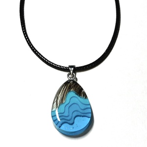 Hajjal készülő 3D tenger effektes medál - ékszer - nyaklánc - medálos nyaklánc - Meska.hu