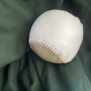 Bőr labda - játék & sport - sport és kikapcsolódás - labdajátékok - Meska.hu