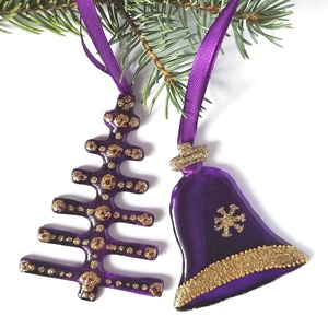  Harang és fenyőfa formájú lila üveg karácsonyfadísz arany díszítéssel, Karácsony, Karácsonyi lakásdekoráció, Karácsonyfadíszek, Üvegművészet, MESKA
