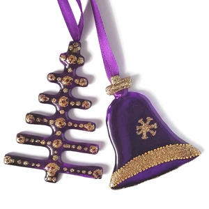  Harang és fenyőfa formájú lila üveg karácsonyfadísz arany díszítéssel - karácsony - karácsonyi lakásdekoráció - karácsonyfadíszek - Meska.hu