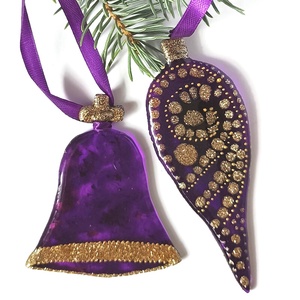 Harang és csepp formájú  lila üveg karácsonyfadísz arany díszítéssel, Karácsony, Karácsonyi lakásdekoráció, Karácsonyfadíszek, Üvegművészet, MESKA