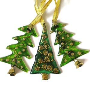 Üveg fenyőfák, karácsonyfadísz arany díszítéssel - karácsony - karácsonyi lakásdekoráció - karácsonyfadíszek - Meska.hu