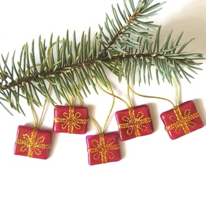 Pink apró csomagok, üveg ajándékkísérő, Karácsony, Karácsonyi lakásdekoráció, Karácsonyfadíszek, Üvegművészet, MESKA