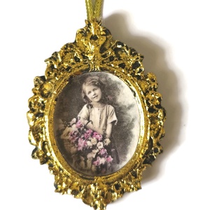 Barokk stílusú karácsonyfadísz lány portréval, öntött  kerámia, Karácsony, Karácsonyi lakásdekoráció, Karácsonyfadíszek, Decoupage, transzfer és szalvétatechnika, Mindenmás, MESKA