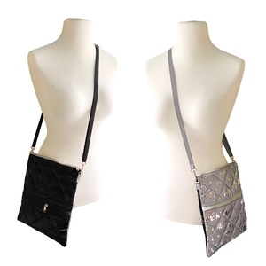 Készleten! - Ha akarom ezüst ha akarom fekete Crossbody / Keresztpántostáska - táska & tok - kézitáska & válltáska - vállon átvethető táska - Meska.hu