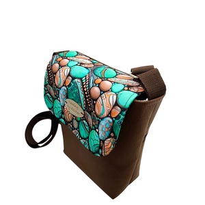 Zöld festett köves crossbody / Mobiltelefon táska / Mobiltáska / Fesztivál táska - táska & tok - pénztárca & más tok - telefontok - Meska.hu