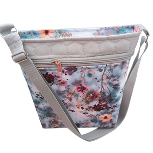 Csodás virágos crossbody / válltáska / keresztpántos táska- Több méret - táska & tok - kézitáska & válltáska - válltáska - Meska.hu
