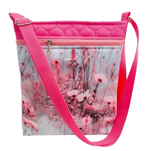 Készleten! - Csodás pink virágos crossbody - táska & tok - kézitáska & válltáska - válltáska - Meska.hu