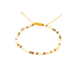 Fazettált sárga opál golyós ásvány karkötő csúszócsomóval 4�5mm, Ékszer, Karkötő, Ásványkarkötő, , MESKA