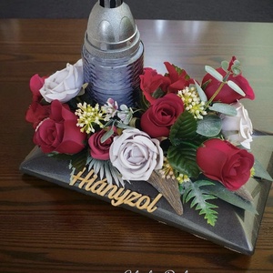 Sírdísz vörös rózsával, Otthon & Életmód, Vallás, Temetkezési tárgy, Sírdísz, kegyeleti dísz, Virágkötés, MESKA