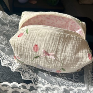 'Elodie' Beauty Bag pamut tulipános neszesszer masnis béléssel - táska & tok - neszesszer - Meska.hu