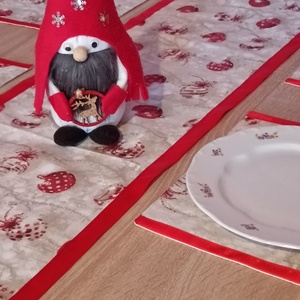Karácsonyi futó 6 db-os tányéralátéttel  - Meska.hu