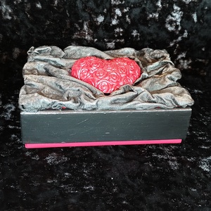 Szív ajándékdoboz - otthon & életmód - dekoráció - asztal és polc dekoráció - díszdoboz - Meska.hu