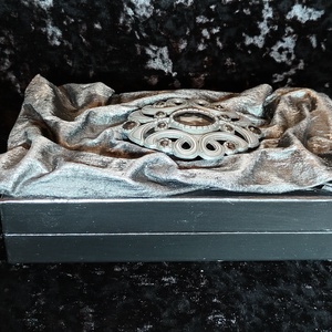 Antik hatású doboz - otthon & életmód - dekoráció - asztal és polc dekoráció - díszdoboz - Meska.hu