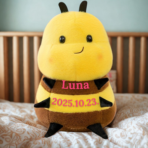 BeeBee - Egyedi, névre szóló plüss méhecske (25 cm) - baba - mama - babaszoba dekoráció - babanév dekoráció - Meska.hu
