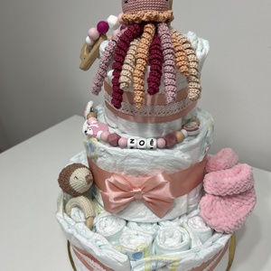 Babaköszöntő pelenka torta  - Meska.hu