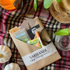 Blind date with a book - Vakrandi egy könyvvel - Meska.hu