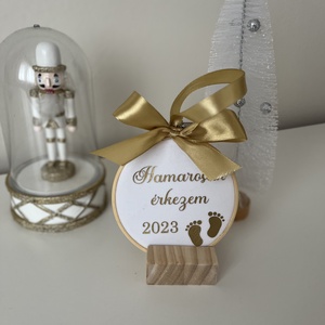 Hamarosan érkezem bababejelentő karácsonyfa dísz - ruha & divat - babaruha & gyerekruha - babafotózási ruha és kellék - Meska.hu