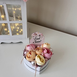 Tanúfelkérő virágbox bazsarózsás álom, Esküvő, Emlék & Ajándék, Szülőköszöntő ajándék, Mindenmás, MESKA