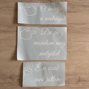 Esküvői tükör matrica - Ő hordja a nadrágot ... én csak inni jöttem - esküvő - dekoráció - esküvői tükör matrica - Meska.hu