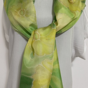 Kézzel festett selyemsál � elegáns zöld arany tónusokkal � 100% hernyóselyem � 45x180 cm - ruha & divat - sál, sapka, kendő - sál - Meska.hu