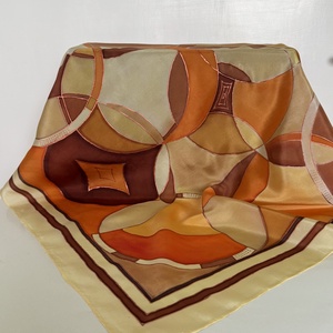 Kézzel festett hernyóselyem kendő � elegáns meleg tónusok � 74x74 cm - Meska.hu