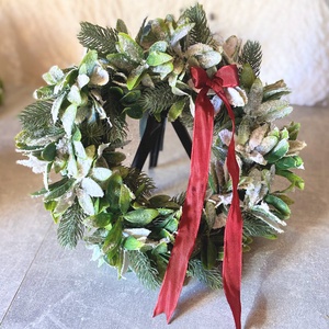 Piros masnis karácsonyi kopogtató ajtódísz koszorú - otthon & életmód - dekoráció - ajtó- és ablak dekoráció - ajtódísz & kopogtató - Meska.hu